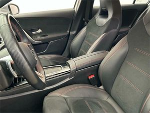 Mercedes Clase A 200 d Compacto  - Foto 2