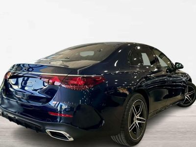 Mercedes Clase E 300 de con tecnología hibrida EQ