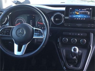 Mercedes Clase T 180 d