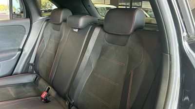 Mercedes GLA 200 d AMG Line (EURO 6d)