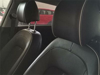 Hyundai Kona 1.6 GDI HEV SLE DCT