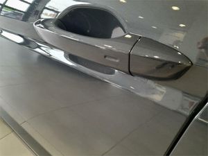 Volkswagen Touran Advance 2.0 TDI 110kW (150CV) DSG  - Foto 2