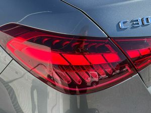 Mercedes Clase C 300 d e Berlina  - Foto 2