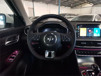 MG eHS 1.5T-GDI PHEV Luxury