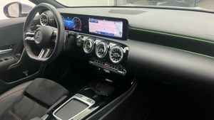 Mercedes Clase A 200 d Compacto  - Foto 2