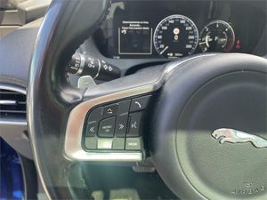 Jaguar F-Pace 3.0L TDV6 AWD Automático S  - Foto 2