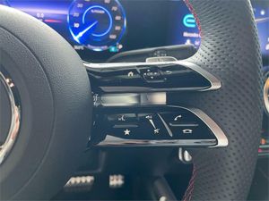 Mercedes EQB EQB 250+  - Foto 2