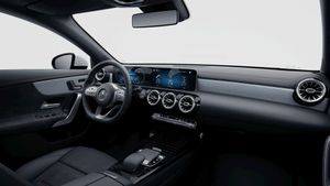 Mercedes CLA 180  - Foto 2