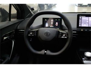 MG MG4 64kWh Luxury  - Foto 2