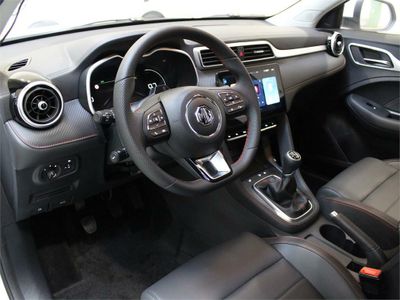 MG ZS 1.5 Luxury