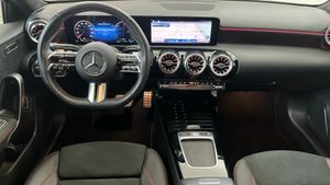 Mercedes Clase A 250 e Sedan  - Foto 2