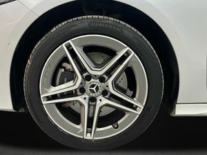 Mercedes Clase A 250 e Sedan  - Foto 2