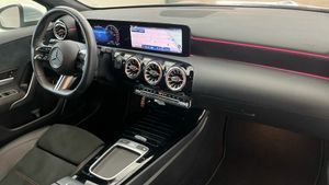 Mercedes Clase A 250 e Sedan  - Foto 2