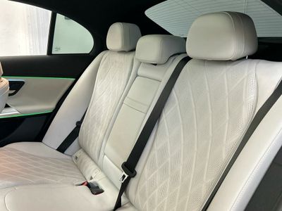 Mercedes Clase E 220 d berlina