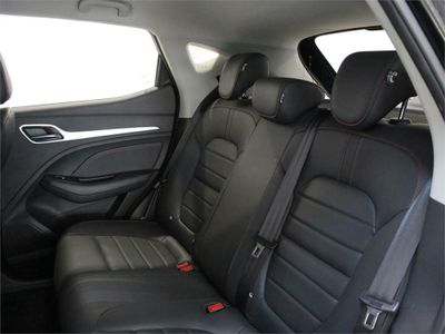 MG ZS 1.5 Luxury