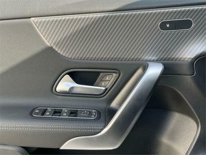 Mercedes Clase A 180 Compacto  - Foto 2