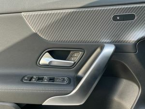 Mercedes Clase A 180 Compacto  - Foto 2