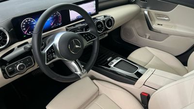 Mercedes CLA 200 Progressive Line (EURO 6d)