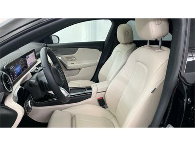 Mercedes CLA 200 Progressive Line (EURO 6d)