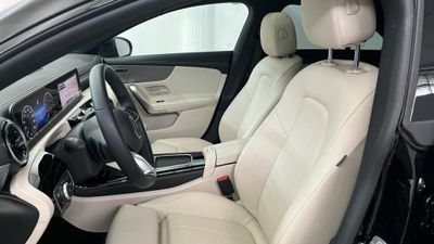 Mercedes CLA 200 Progressive Line (EURO 6d)