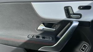 Mercedes CLA 250 e  - Foto 2