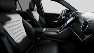 Mercedes GLC 300 e 4Matic AMG Line (EURO 6d)  - Foto 2