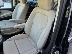 Mercedes Clase V 220 d Avantgarde Largo  - Foto 2