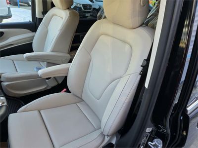 Mercedes Clase V 220 d Avantgarde Largo