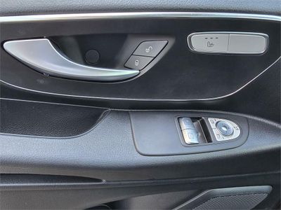 Mercedes Vito e-Vito 129 Tourer Pro Larga