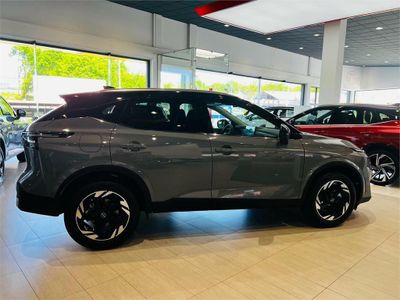 Nissan Qashqai DIG-T 103kW N-Connecta