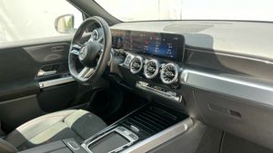 Mercedes Clase GLB 200 d 4MATIC  - Foto 2