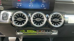 Mercedes Clase GLB 200 d 4MATIC  - Foto 2