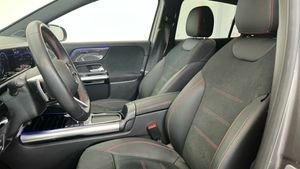 Mercedes GLA 200 d  - Foto 2