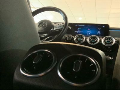 Mercedes CLA 180
