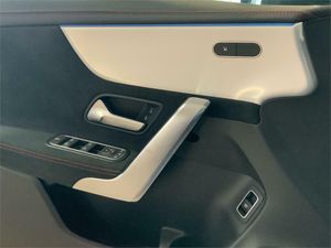 Mercedes CLA 180  - Foto 2