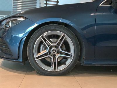 Mercedes CLA 180