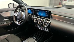Mercedes CLA 200 d AMG Line (EURO 6d)  - Foto 2