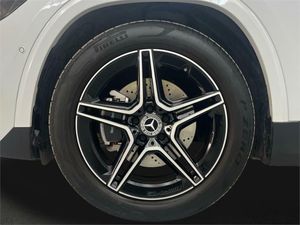 Mercedes GLA 200 AMG Line (EURO 6d)  - Foto 2