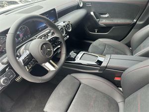 Mercedes CLA 220 D DCT  - Foto 2