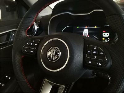 MG ZS 1.5 Luxury