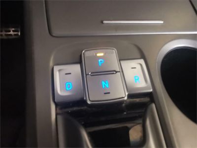 Hyundai Kona 100kW EV Maxx