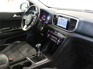 Kia Sportage 1.6 MHEV Drive Plus 85kW (115CV) 4x2  - Foto 2