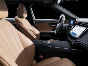 Mercedes Clase E 220 d 4MATIC All-Terrain Estate  - Foto 2