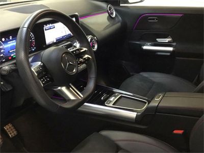 Mercedes GLA 250 e con tecnología híbrida EQ