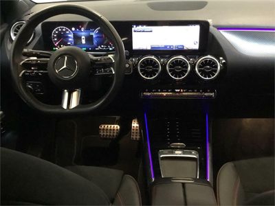 Mercedes GLA 250 e con tecnología híbrida EQ