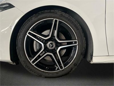 Mercedes Clase A 180 AMG Line (EURO 6d)