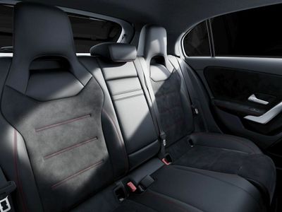 Mercedes Clase A 180 AMG Line (EURO 6d)