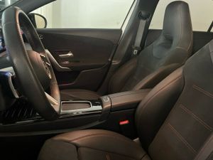 Mercedes Clase A 180 AMG Line (EURO 6d)  - Foto 2