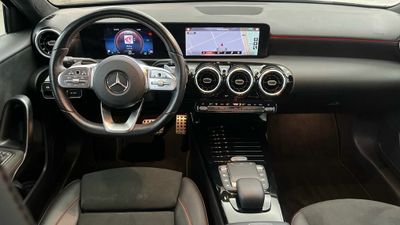 Mercedes Clase A 180 AMG Line (EURO 6d)