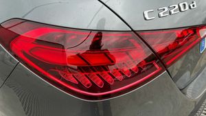 Mercedes Clase C 220 d Berlina  - Foto 2